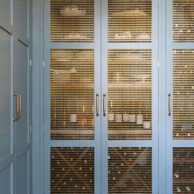 Design by Peden and Pringle in collaboration with Interiors by Lisa Guest. Photography by Paul Craig.