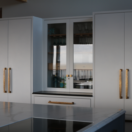 Harold Hammered Appliance Pull