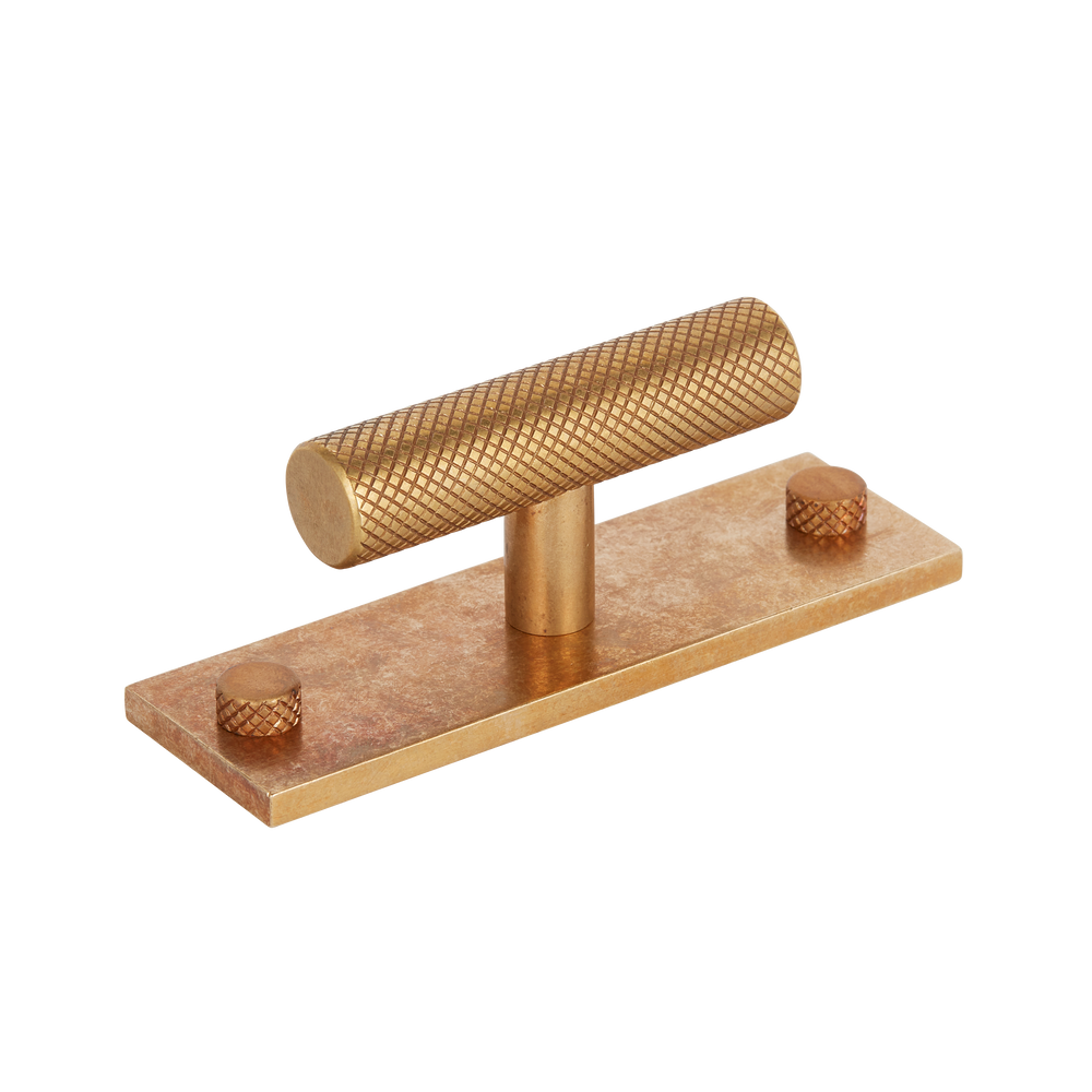 Product shown in our burnished brass (BEL) finish