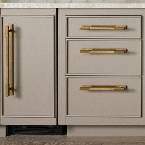 Digbeth Plain Cabinet Handle with Backplate