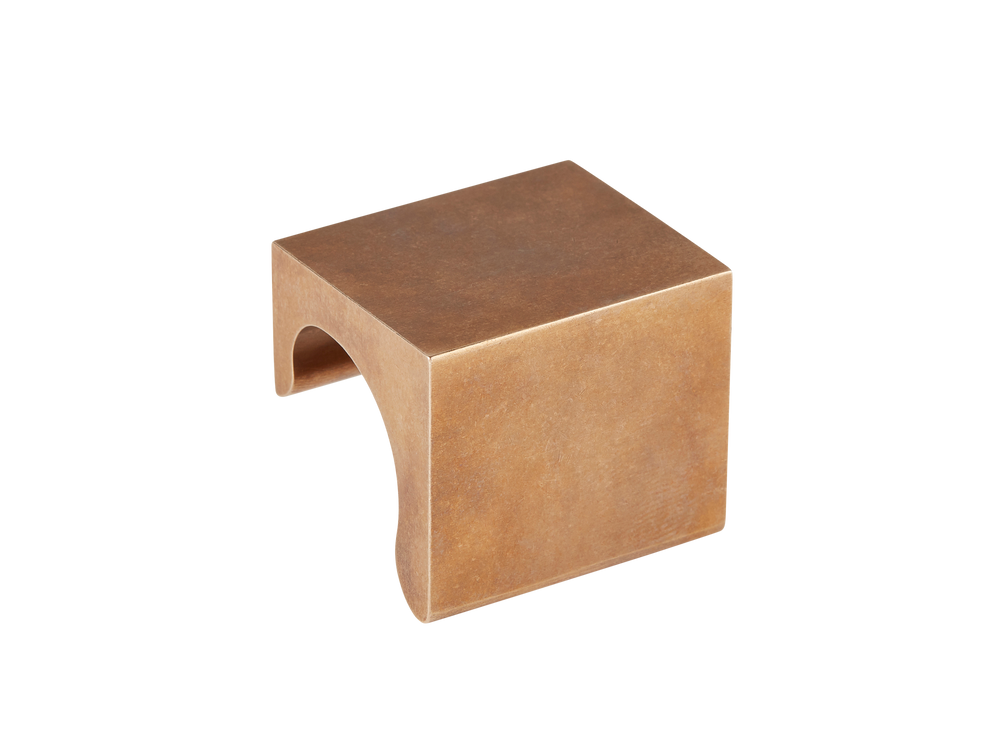 Product shown in our burnished brass (BEL) finish
