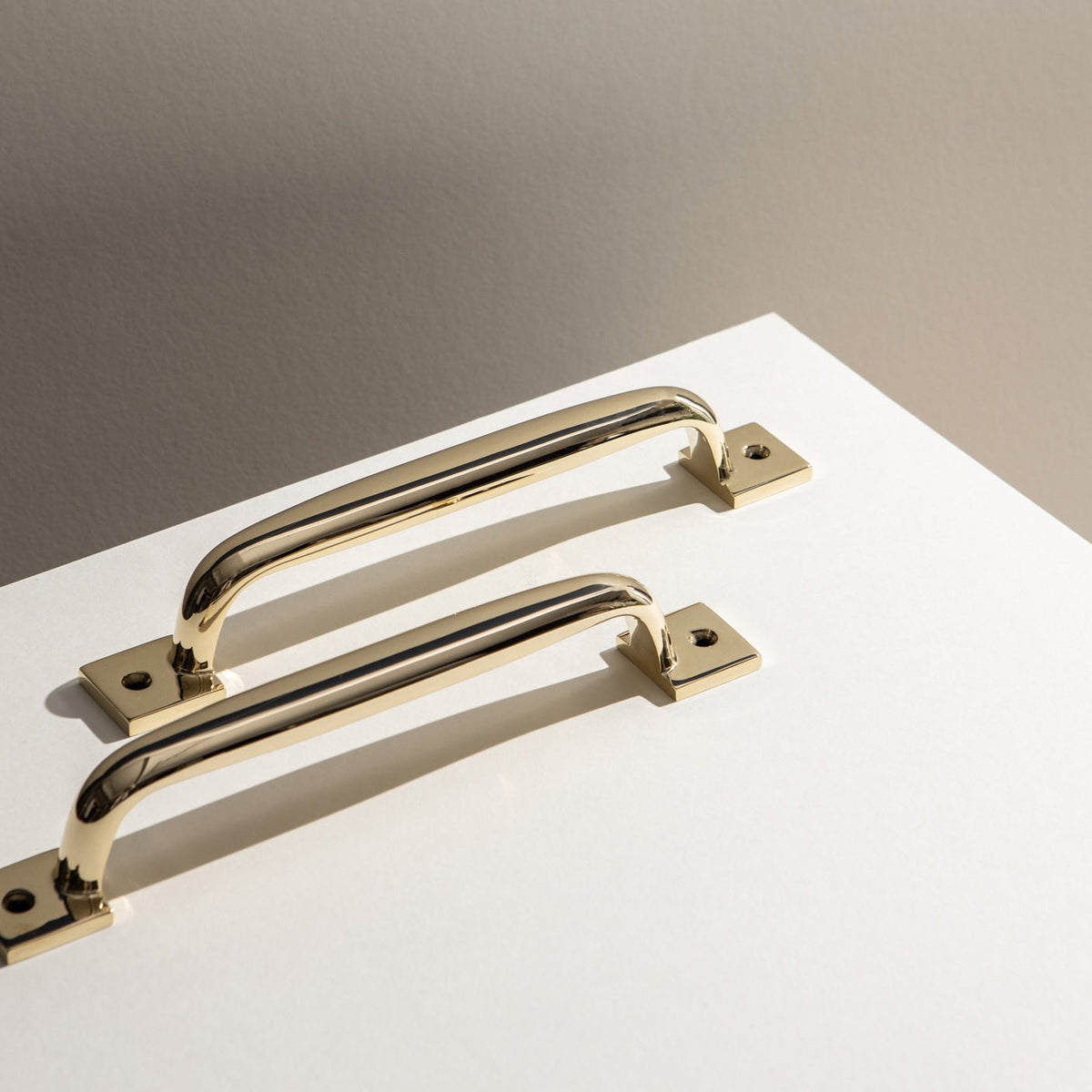Polished Brass Unlacquered : Finish in Focus - Armac Martin