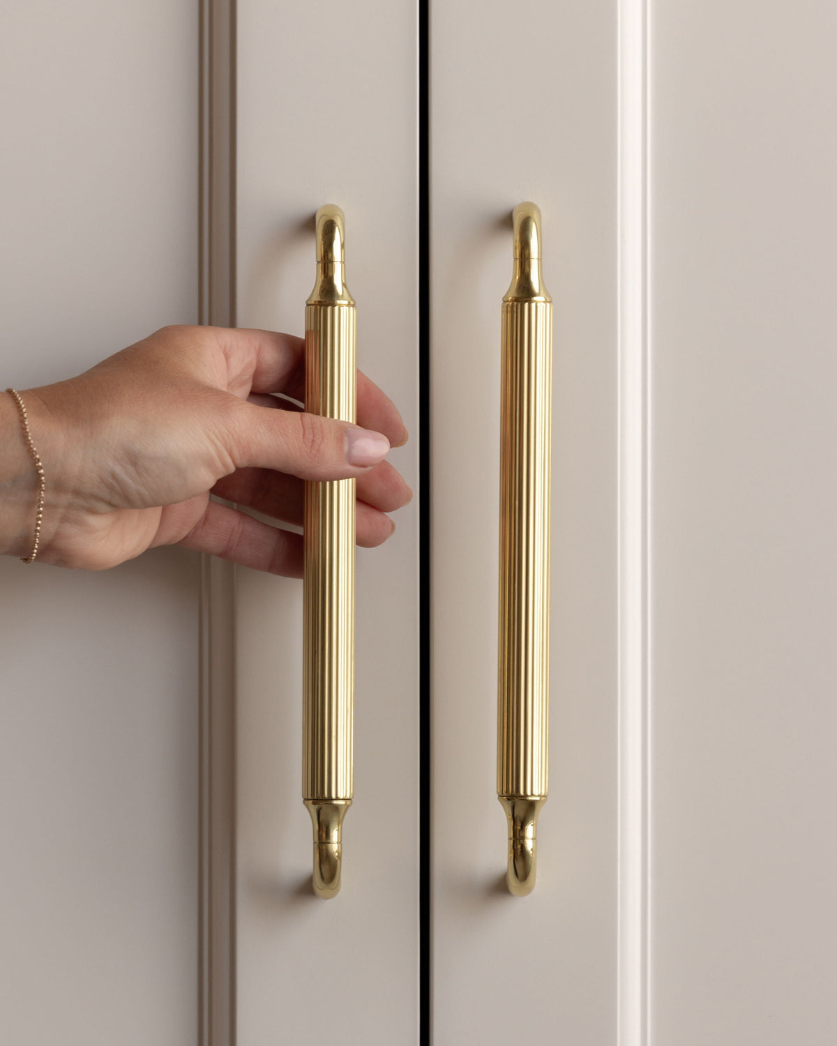 The Ultimate Guide to Choosing Kitchen Cabinet Hardware