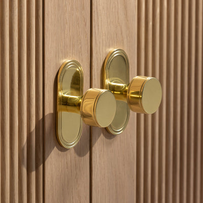 Design by Holly Oak House | Photography by Handover Agency | Barwick Plain Cabinet Knob with Backplate shown in our polished brass lacquered (PBL) finish. 