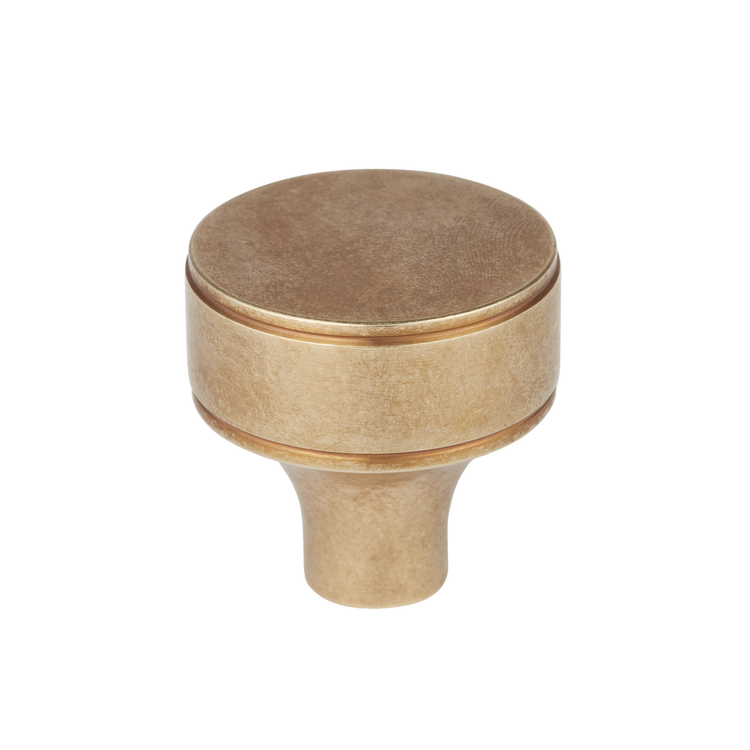Product shown in our burnished brass (BEL) finish
