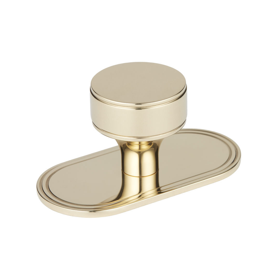Product shown in our Polished brass lacquered (PBL) finish