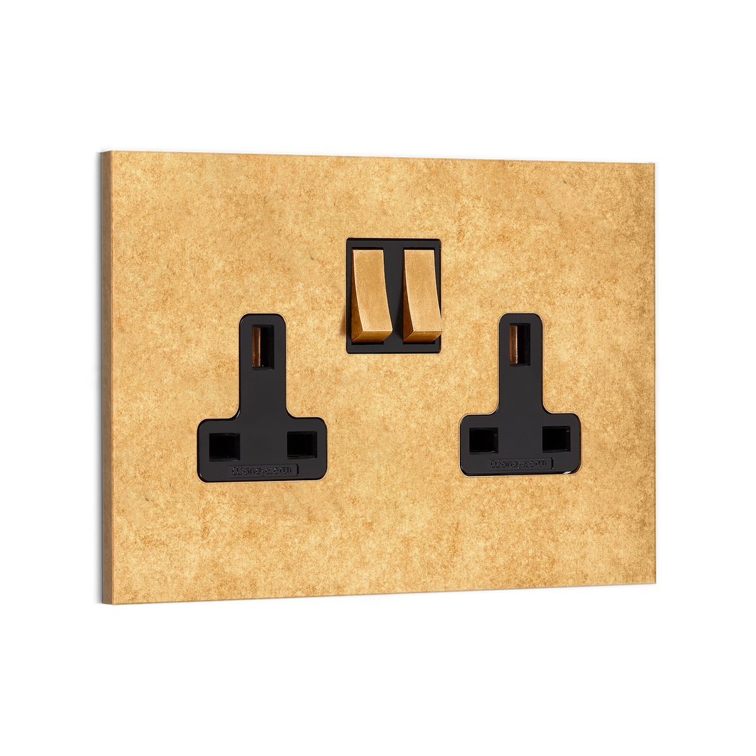 Product shown in our aged brass (BEL) finish