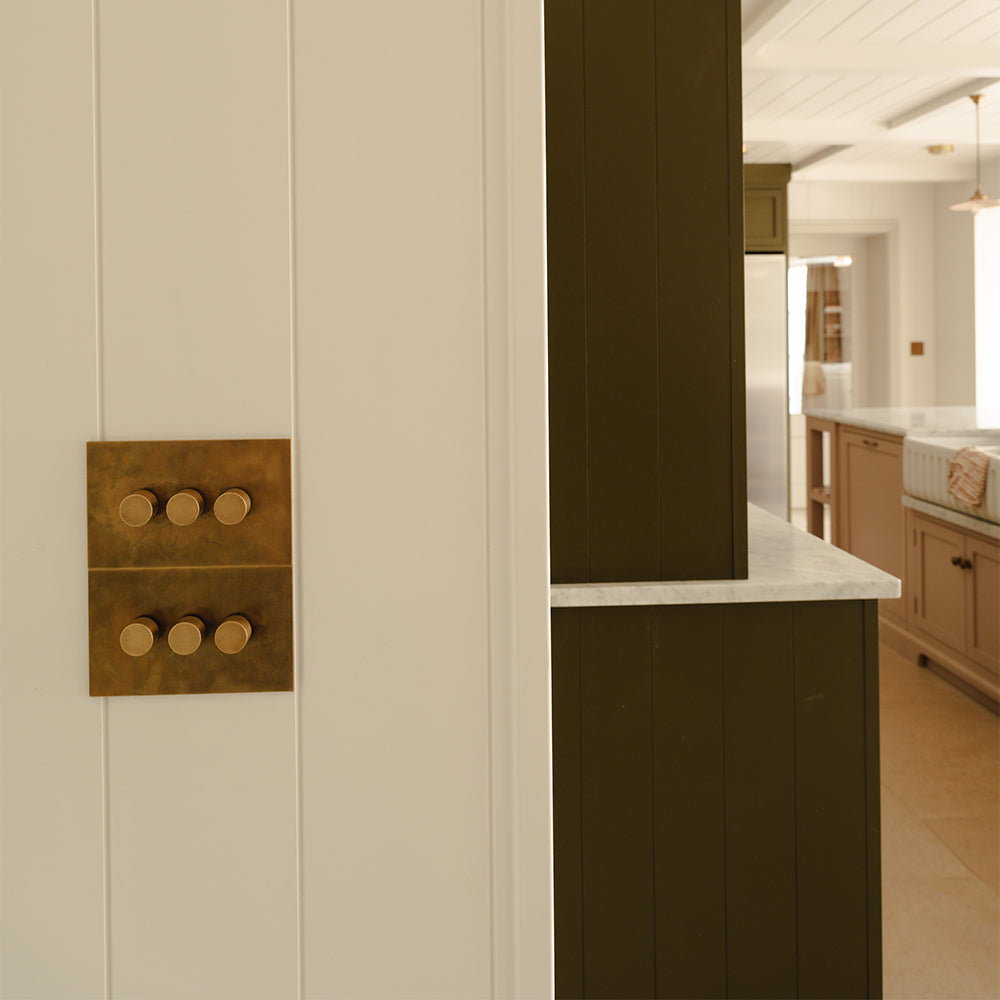 Design by House Nine | Photography by Joey Kendal Brown | Chamberlain Plain 3G Dimmer Switches shown in our fine English antique (FEA) finish.