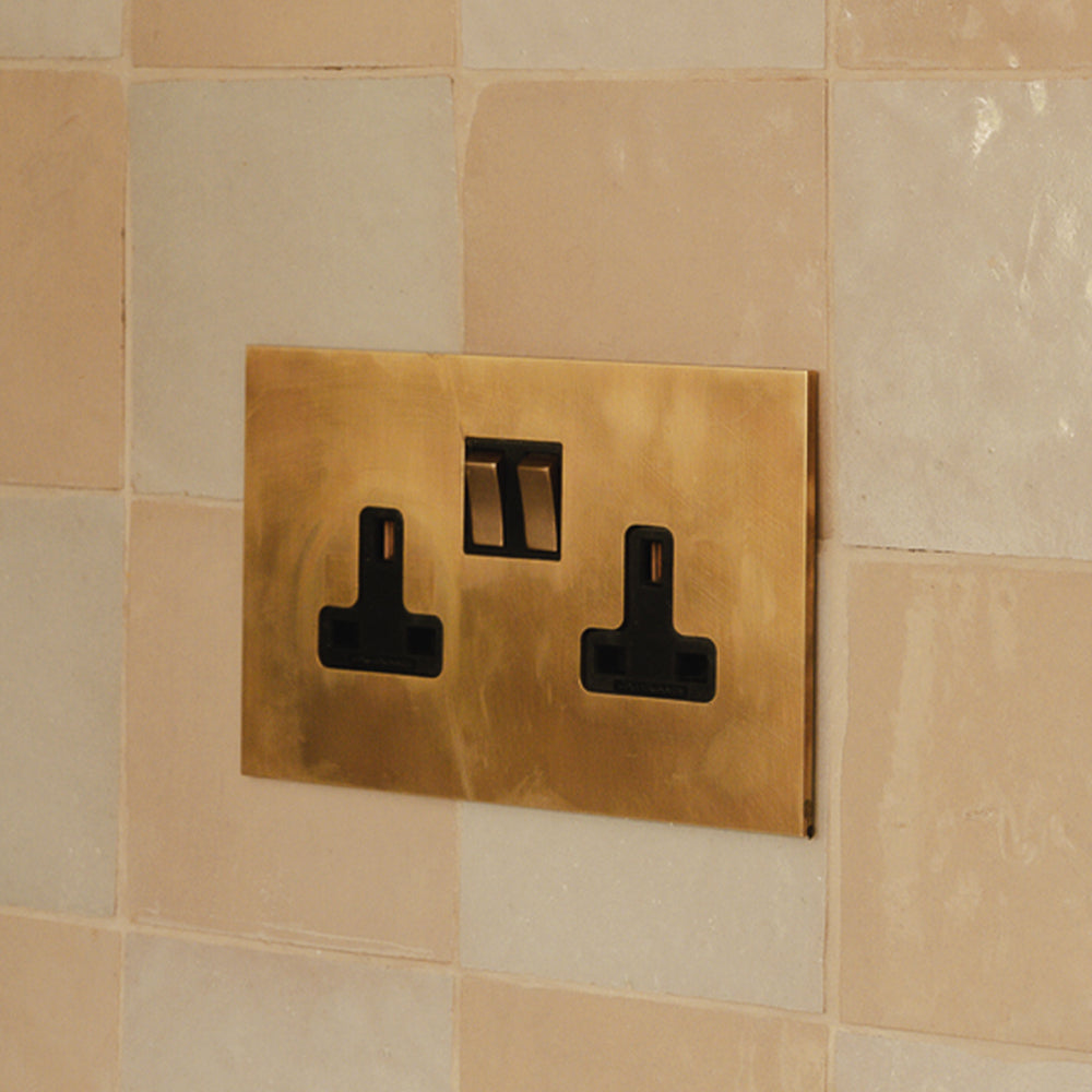 Design by House Nine | Photography by Joey Kendal Brown | Chamberlain Plain Twin Socket shown in our fine English antique (FEA) finish.