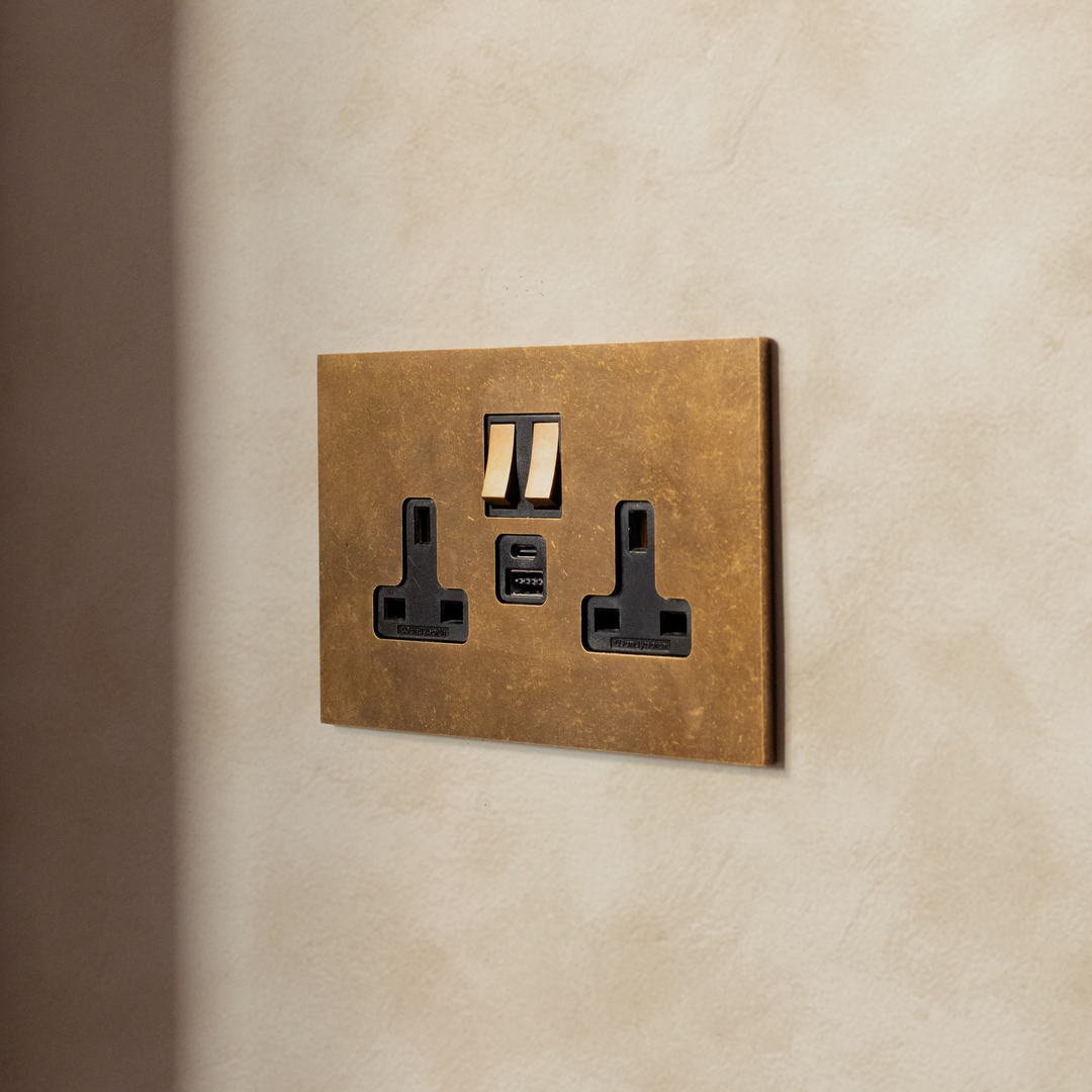 Design by Herringbone House. Photography by Handover Agency.  