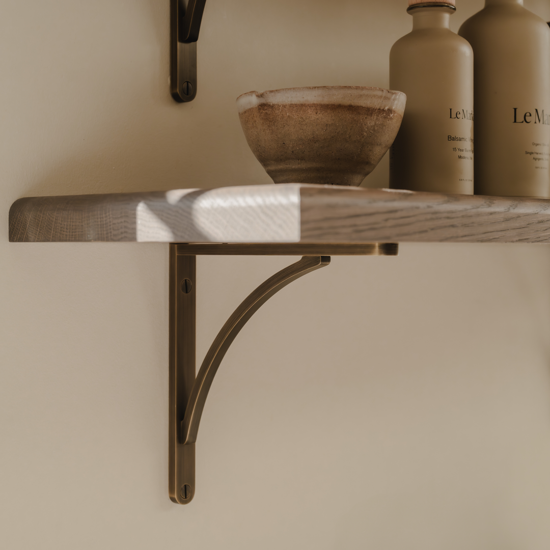 Design by Holly Oak House and Rosewood Interiors. Photography by Joey Kendal Brown. Product shown in our satin antique satin lacquered (SAS) finish.
