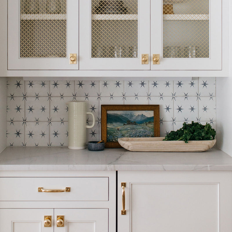 Features our 13mm Diamond Interwoven Grille with 3mm Plain Wire in our satin brass unlacquered (SBUL) grille finish | Project by Kate Marker Interiors.