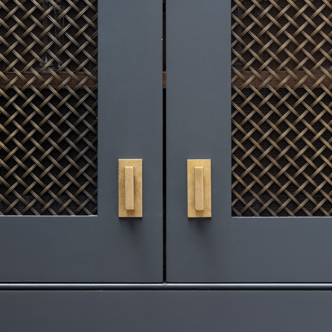 Design by Krantz Designs. Photography by Paul Craig Interior Photography. Product shown in our aged brass (BEL) finish. 