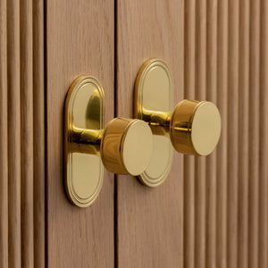 Design by Holly Oak House | Photography by Handover Agency | Barwick Plain Cabinet Knob with Backplate shown in our polished brass lacquered (PBL) finish.