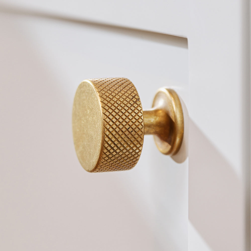 Design by Manor Interiors. Photography by Zoan Photography. Product shown in our aged brass (BEL) finish.