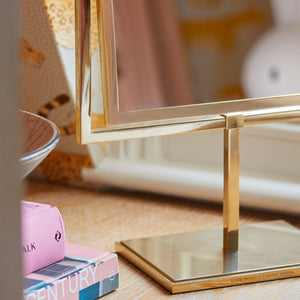 Product shown in our polished brass unlacquered (PBUL) finish