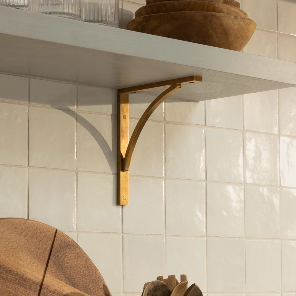 Design by Summer House Interiors. Photography by Handover Agency. Product shown in our aged brass (BEL) finish.  