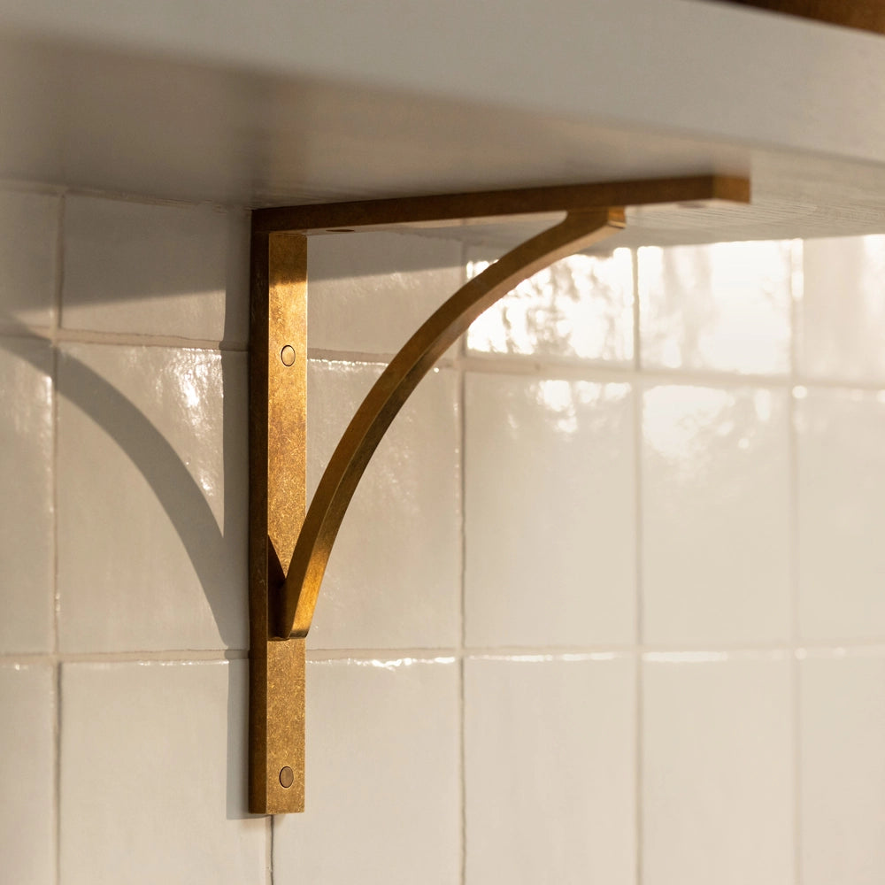 Design by Summer House Interiors. Photography by Handover Agency. Product shown in our aged brass (BEL) finish.  
