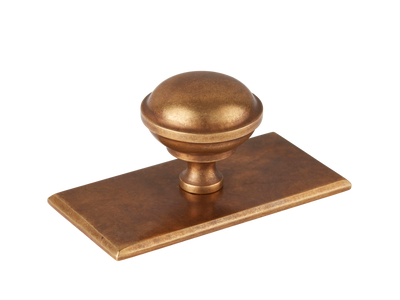 Product shown in our burnished brass (BEL) finish