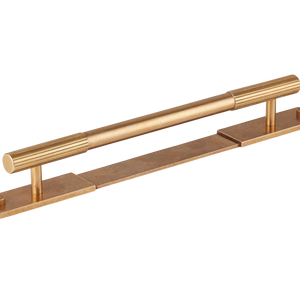 Product shown in our burnished brass (BEL) finish