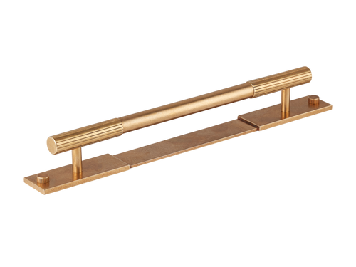 Product shown in our burnished brass (BEL) finish