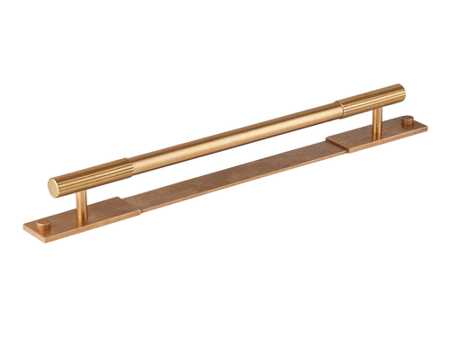 Product shown in our burnished brass (BEL) finish