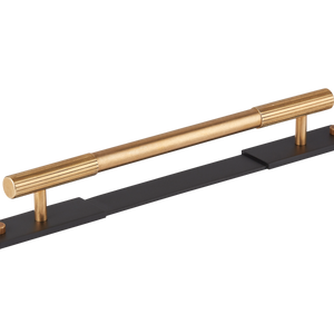 Product shown in our burnished brass (BEL) on matt black (MBL) finish