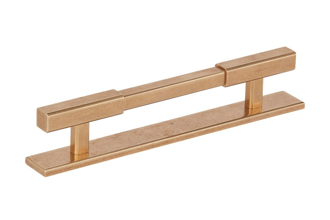 Product shown in our burnished brass (BEL) finish