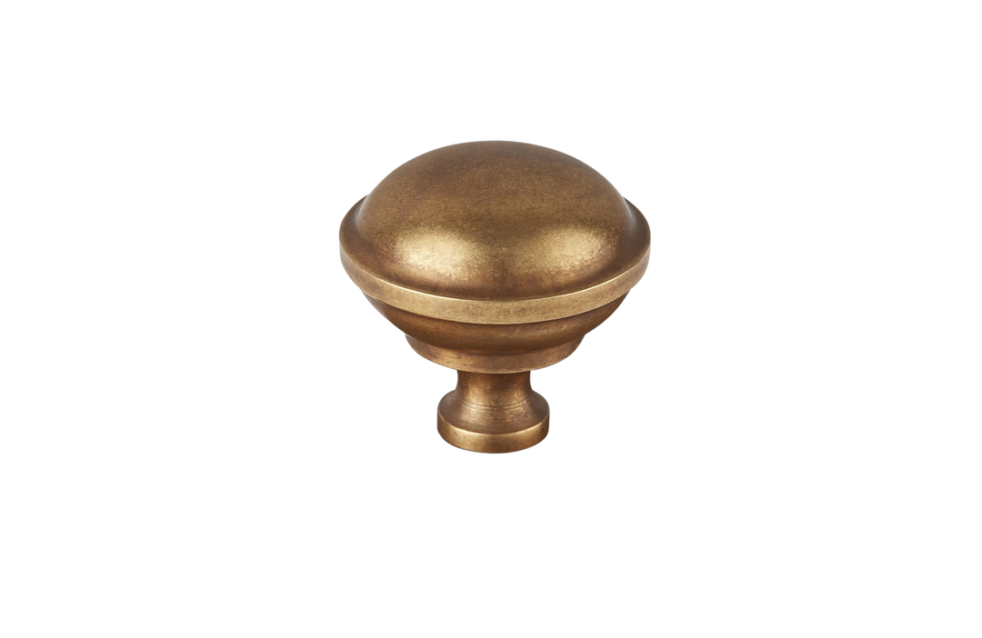 Product shown in our aged brass (BEL) finish